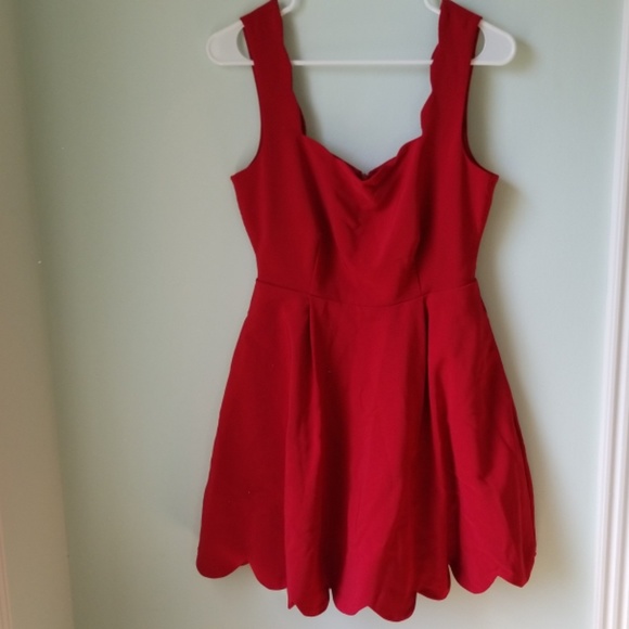 June & Hudson Scalloped Dress wpockets  - Size M - Picture 3 of 7